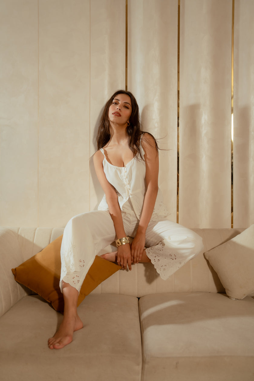 Ivory Schiffli Lounge Set