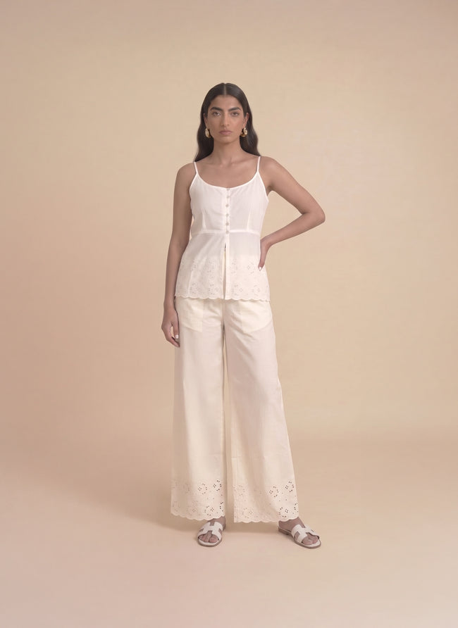 Ivory Schiffli Lounge Set